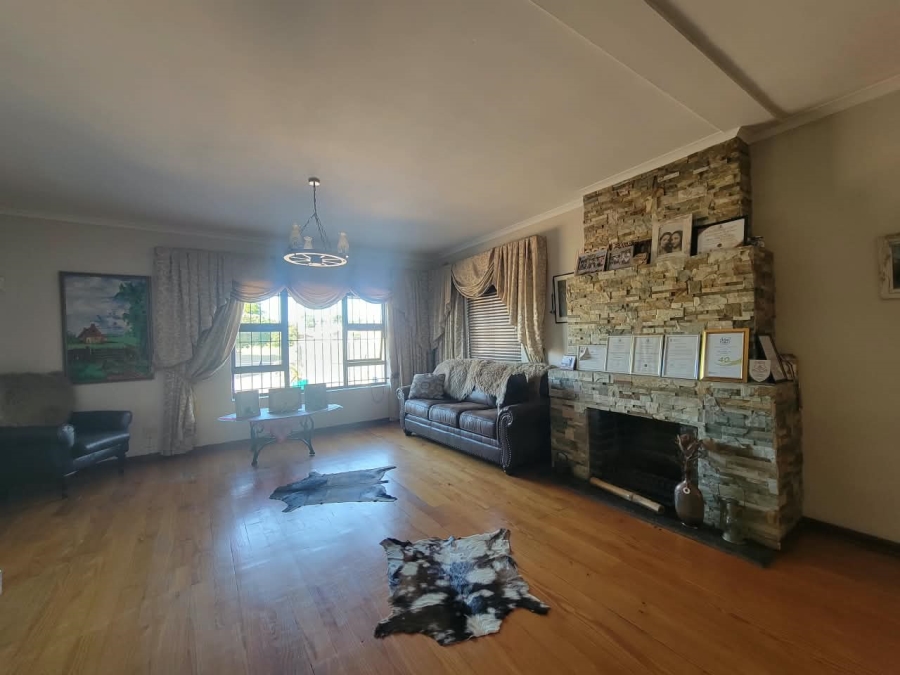 To Let 2 Bedroom Property for Rent in Des Hampden Western Cape